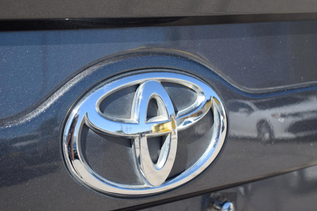 Toyota Camry XLE 2013