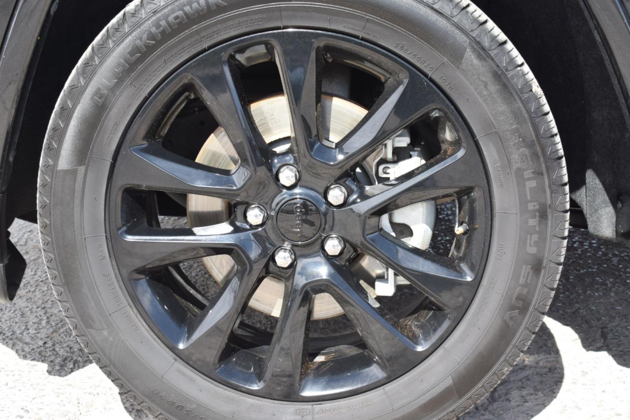 Jeep Grand Cherokee Laredo E 2WD 2021