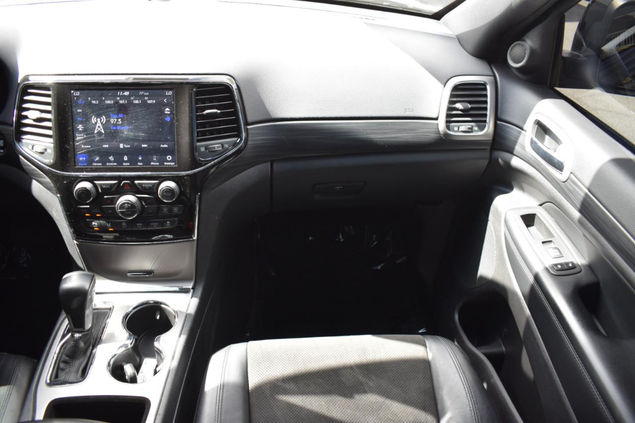 Jeep Grand Cherokee Laredo E 2WD 2021