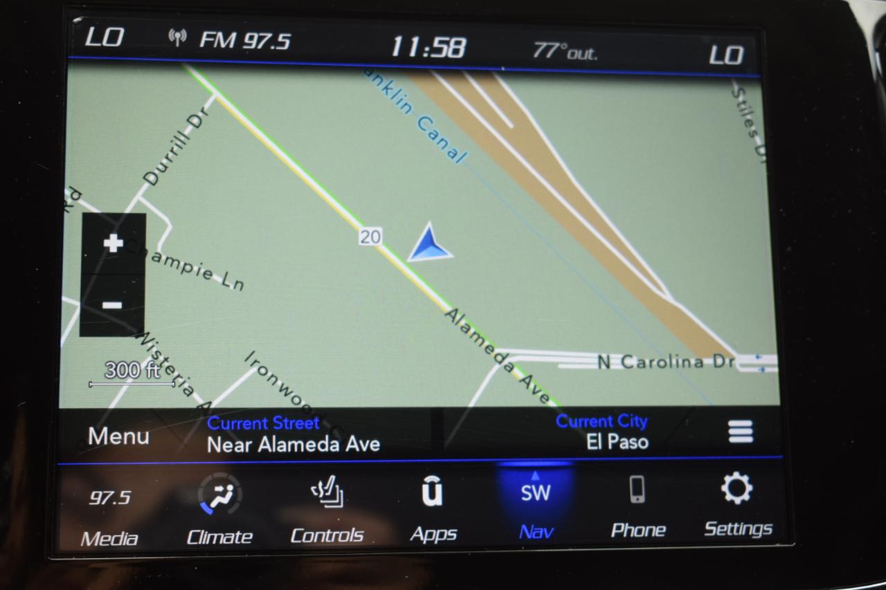 Jeep Grand Cherokee Laredo E 2WD 2021