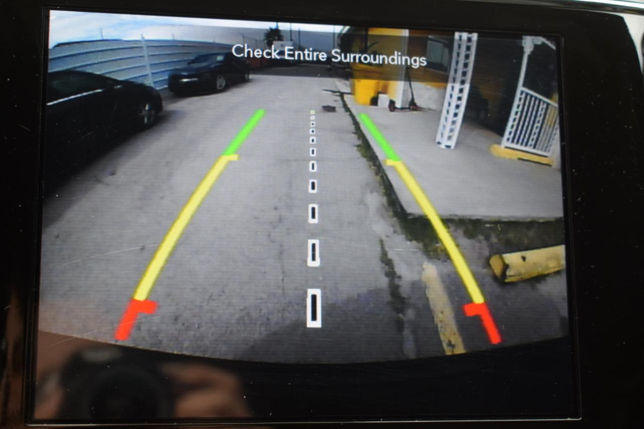 Jeep Grand Cherokee Laredo E 2WD 2021