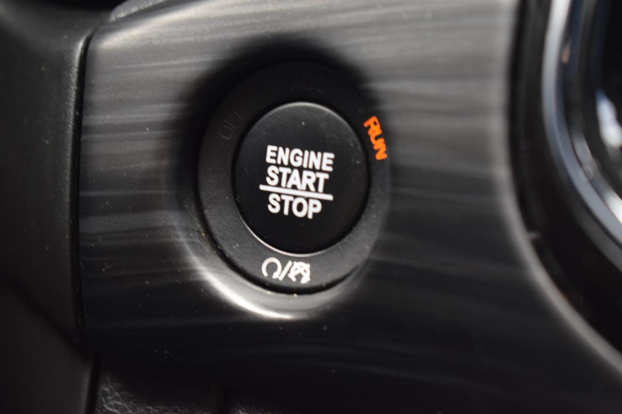 Jeep Grand Cherokee Laredo E 2WD 2021