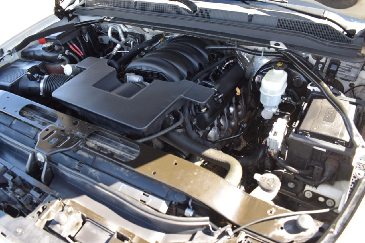 GMC Yukon Denali XL 2WD 2015