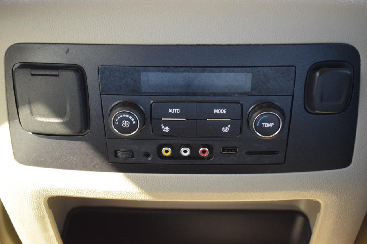 GMC Yukon Denali XL 2WD 2015