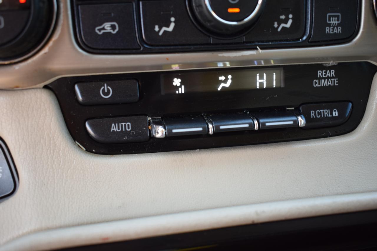 GMC Yukon Denali XL 2WD 2015