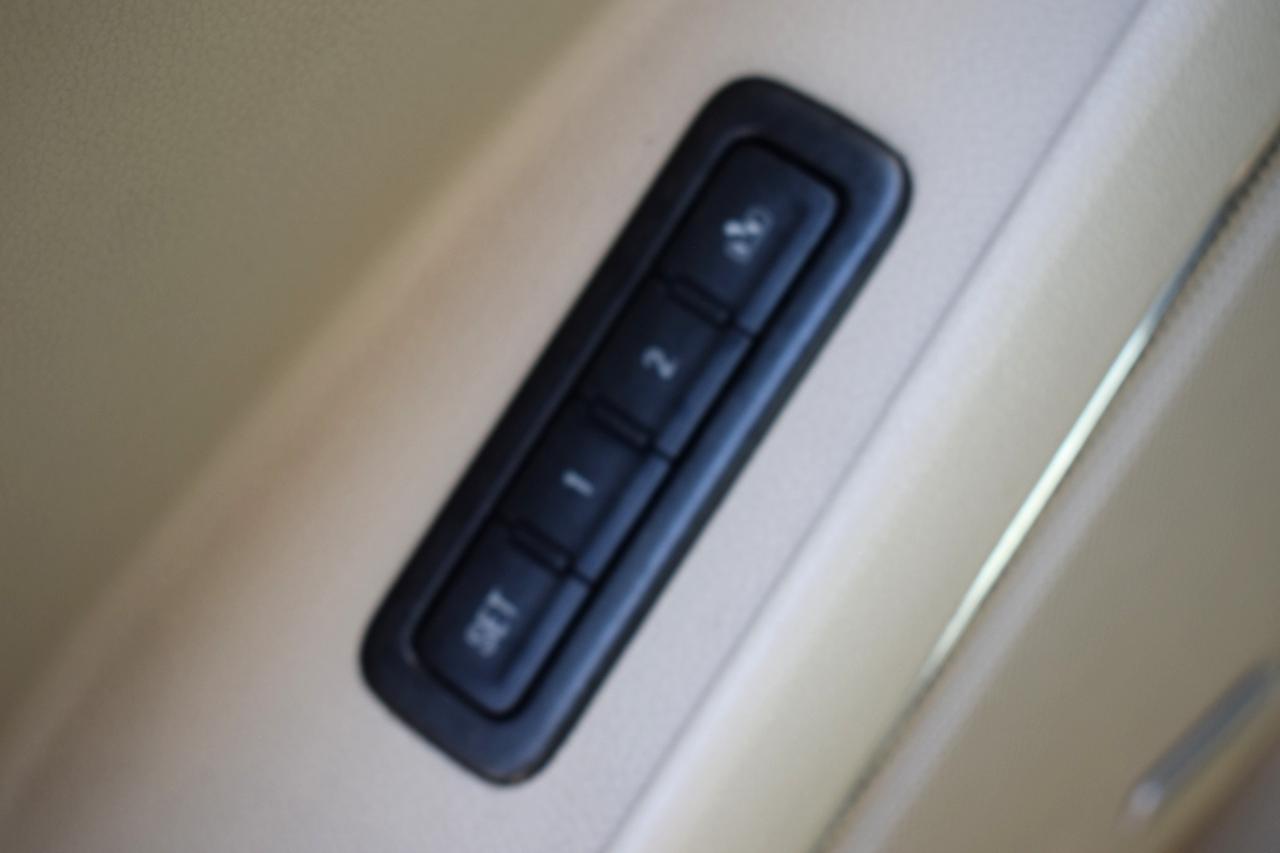 GMC Yukon Denali XL 2WD 2015