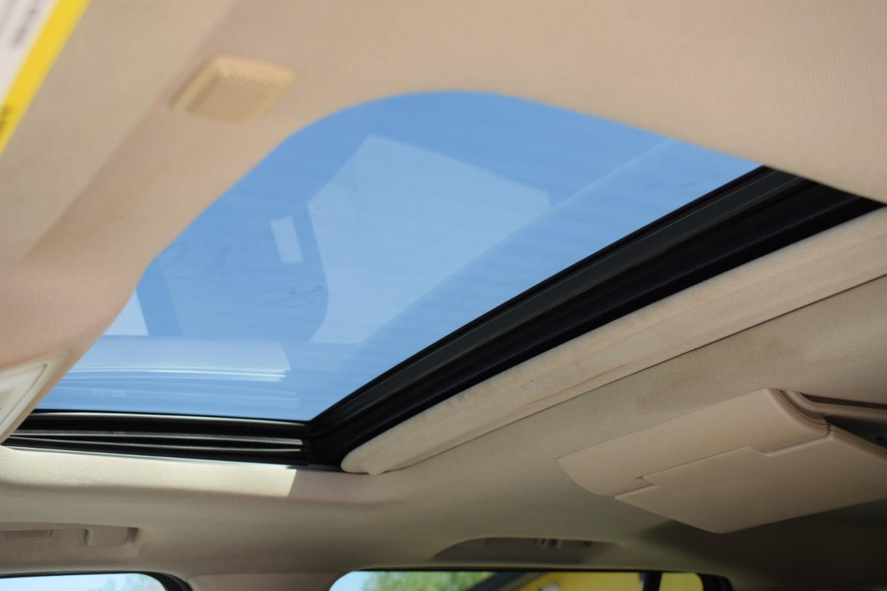 GMC Yukon Denali XL 2WD 2015