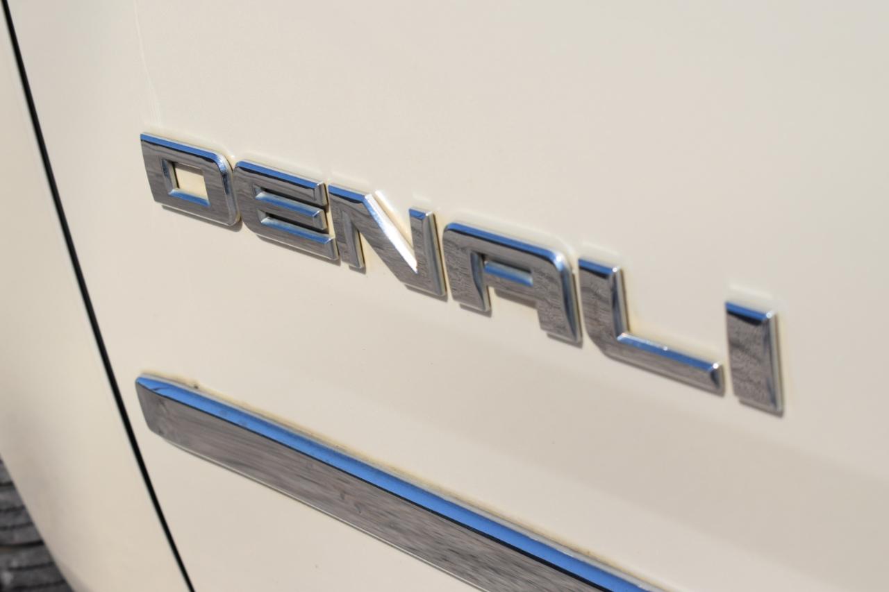 GMC Yukon Denali XL 2WD 2015