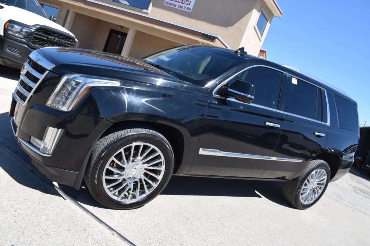 Cadillac Escalade Luxury 2WD 2015