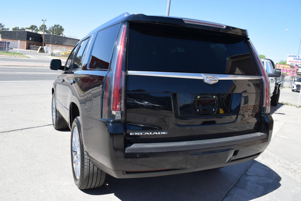 Cadillac Escalade Luxury 2WD 2015