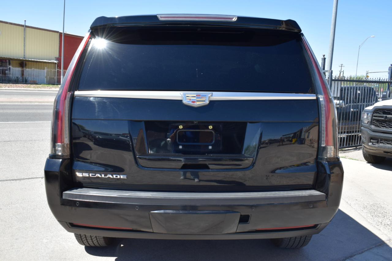 Cadillac Escalade Luxury 2WD 2015
