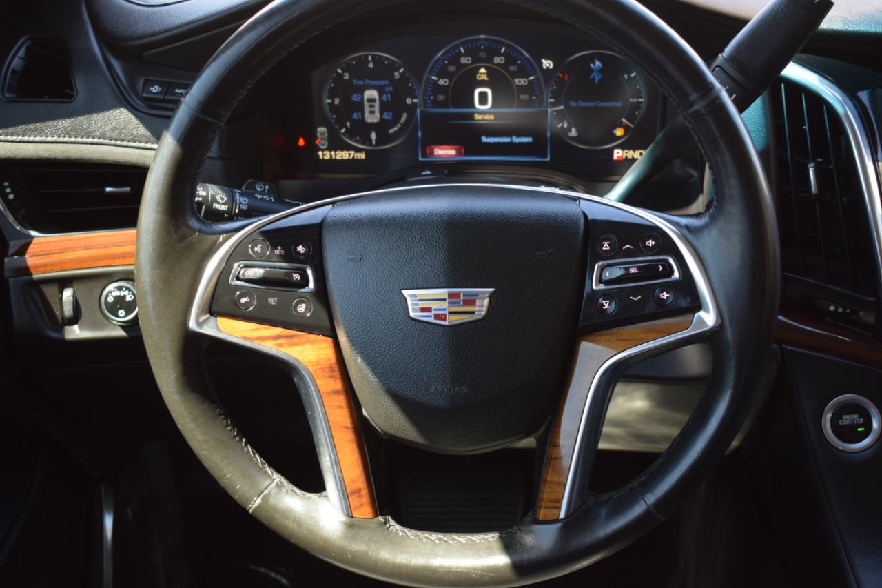 Cadillac Escalade Luxury 2WD 2015