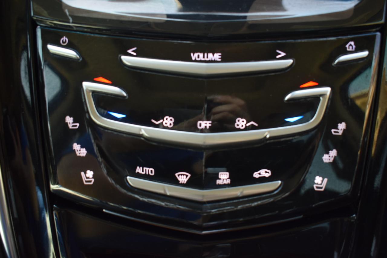 Cadillac Escalade Luxury 2WD 2015