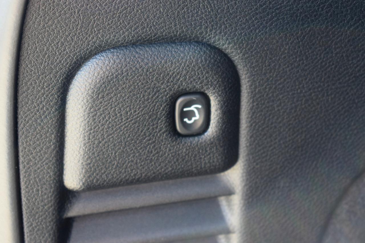 Jeep Grand Cherokee Laredo 4WD 2015