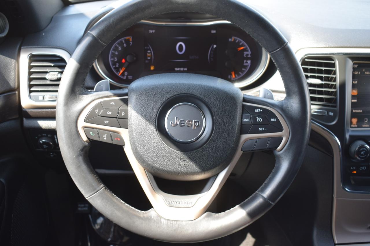 Jeep Grand Cherokee Laredo 4WD 2015