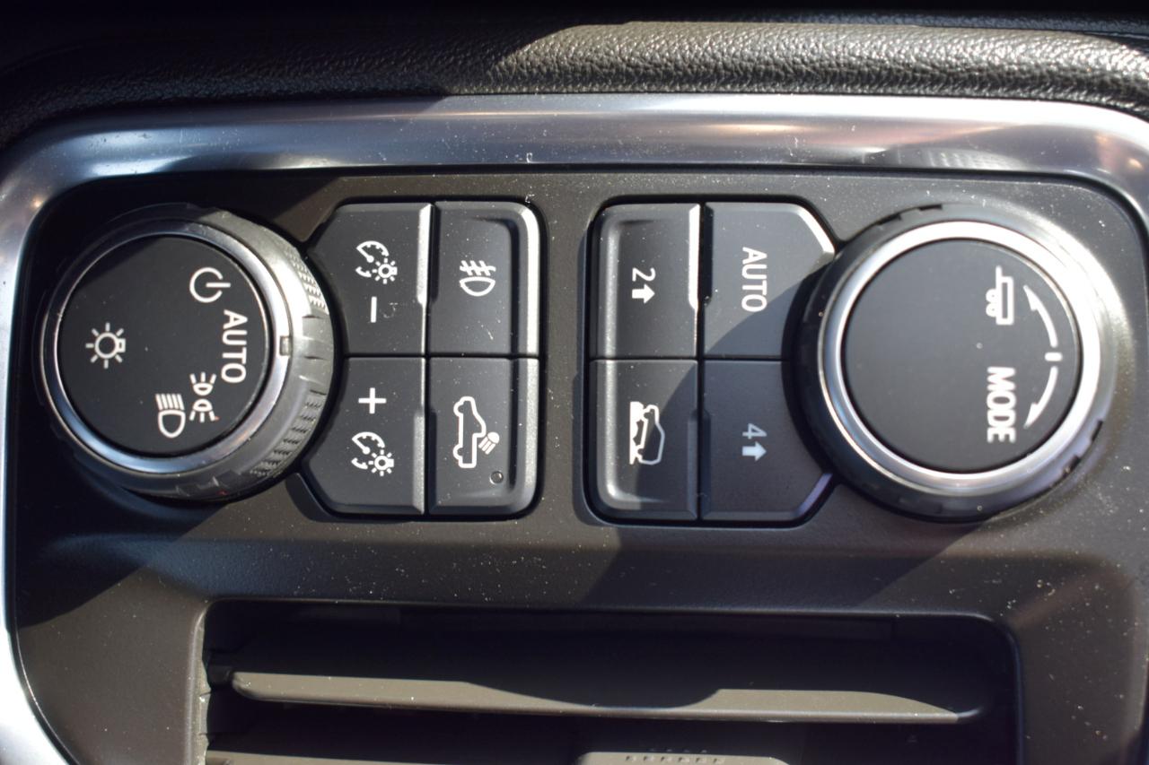 Chevrolet Silverado 1500 RST Crew Cab 4WD 2021