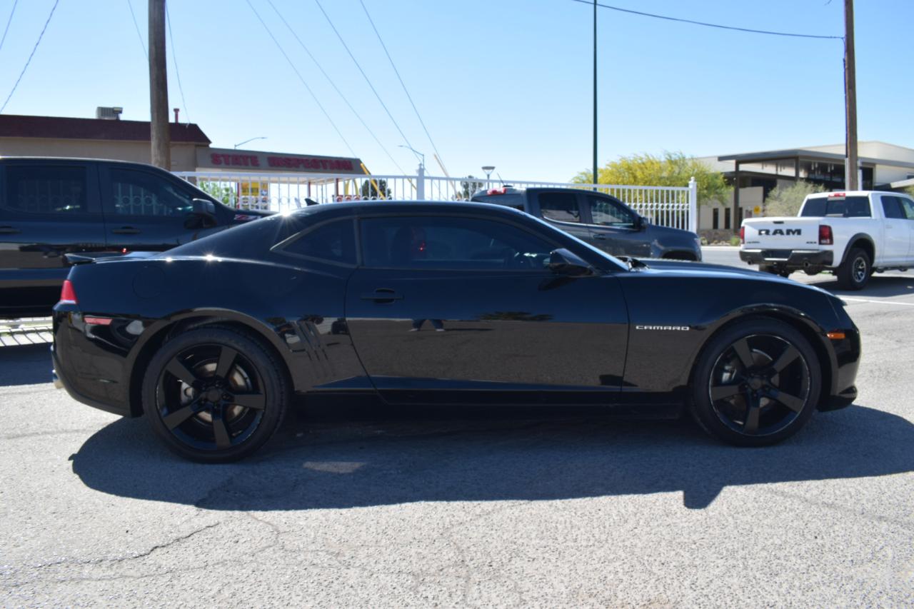 Chevrolet Camaro 1LS Coupe 2015