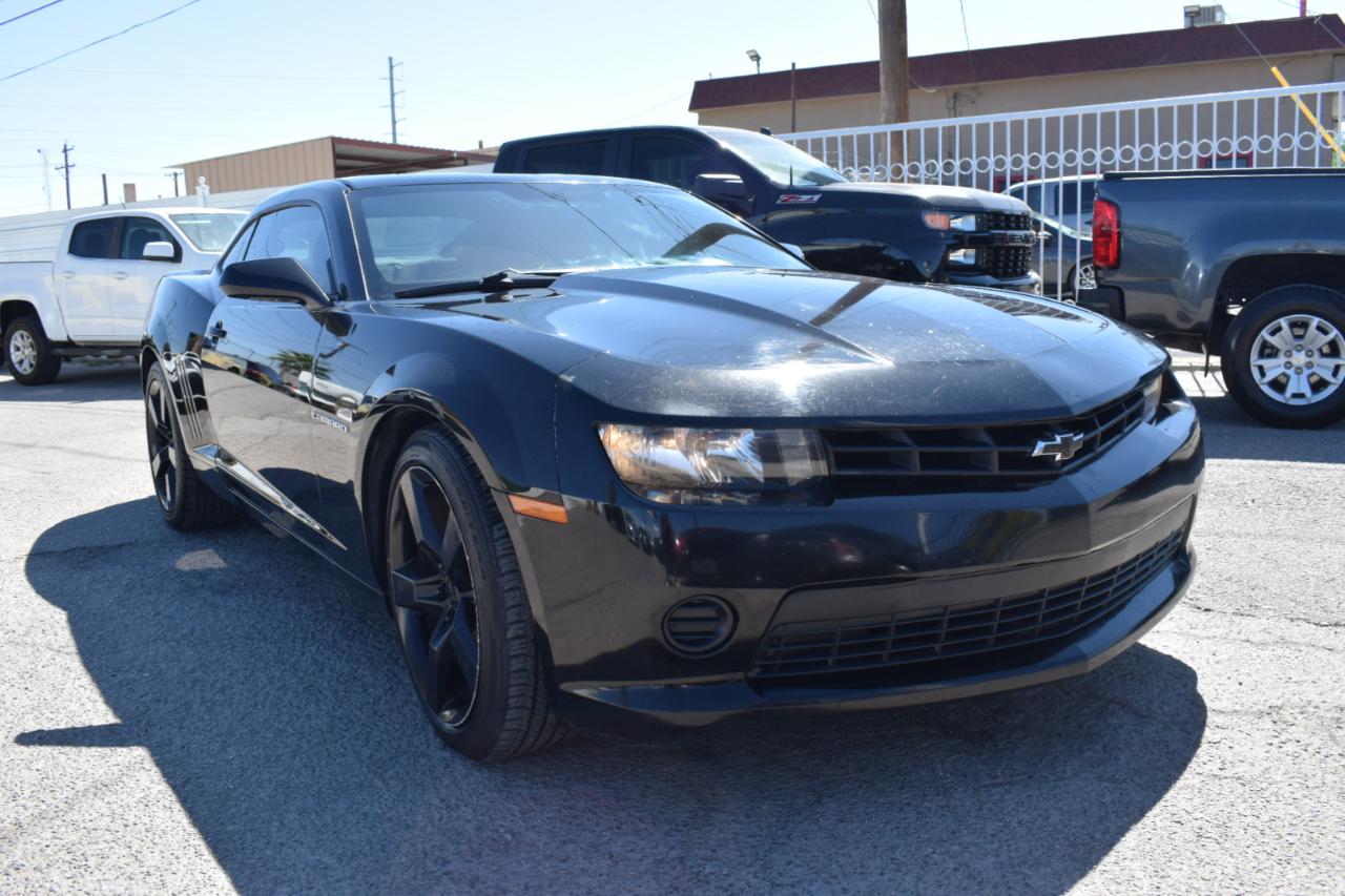 Chevrolet Camaro 1LS Coupe 2015