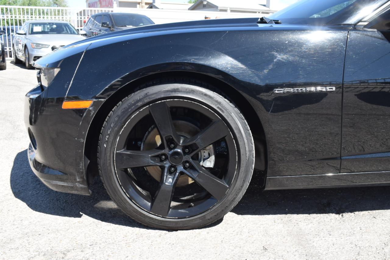 Chevrolet Camaro 1LS Coupe 2015