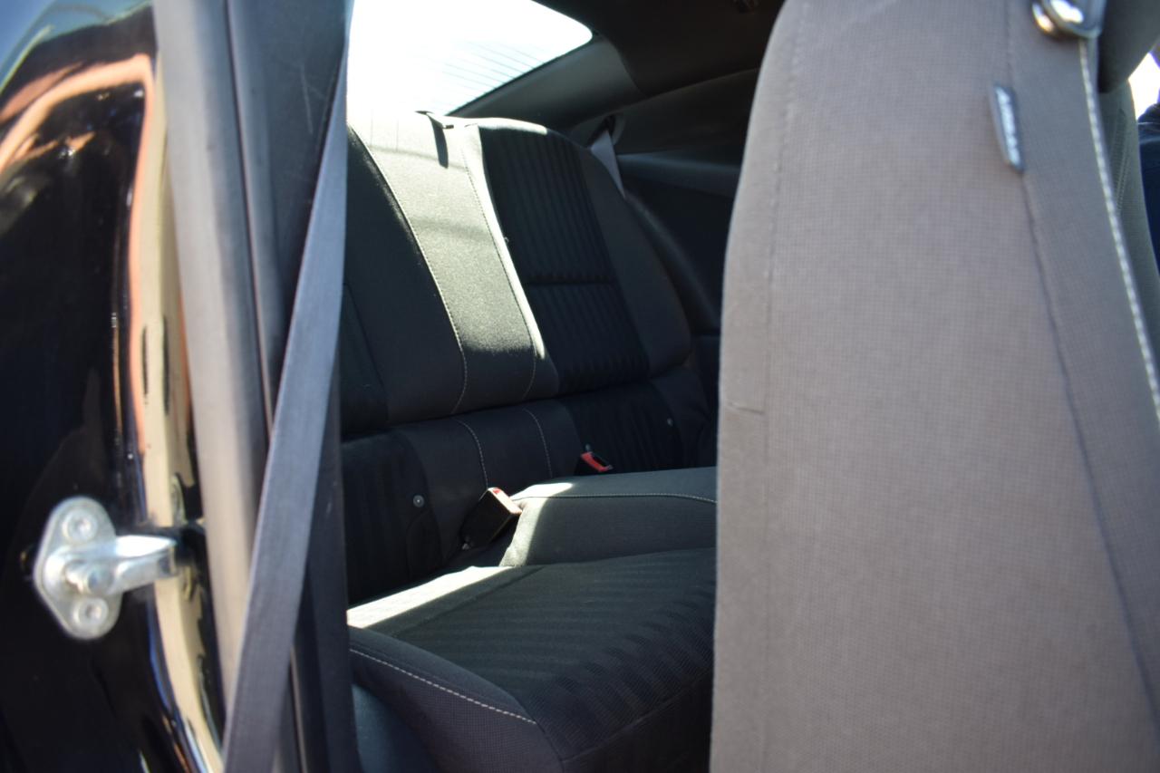 Chevrolet Camaro 1LS Coupe 2015