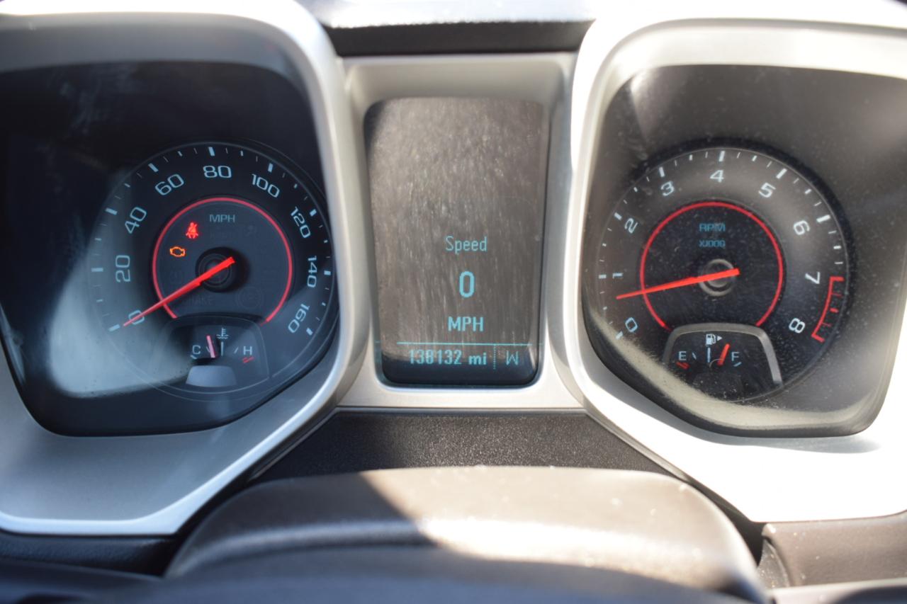 Chevrolet Camaro 1LS Coupe 2015