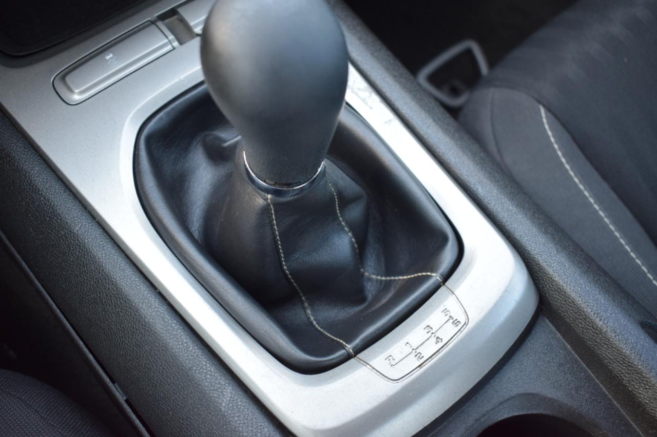 Chevrolet Camaro 1LS Coupe 2015