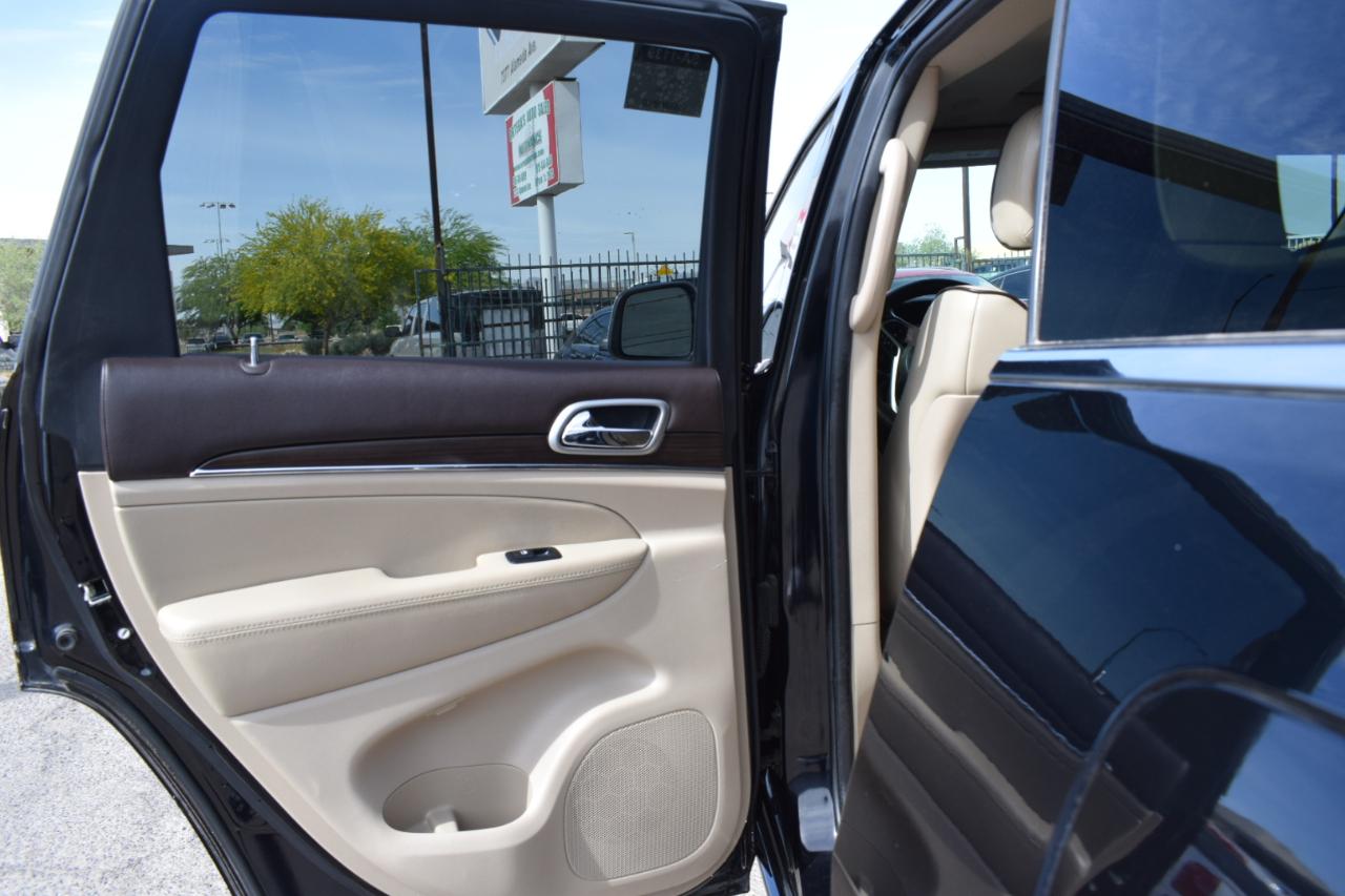 Jeep Grand Cherokee Overland 2WD 2018