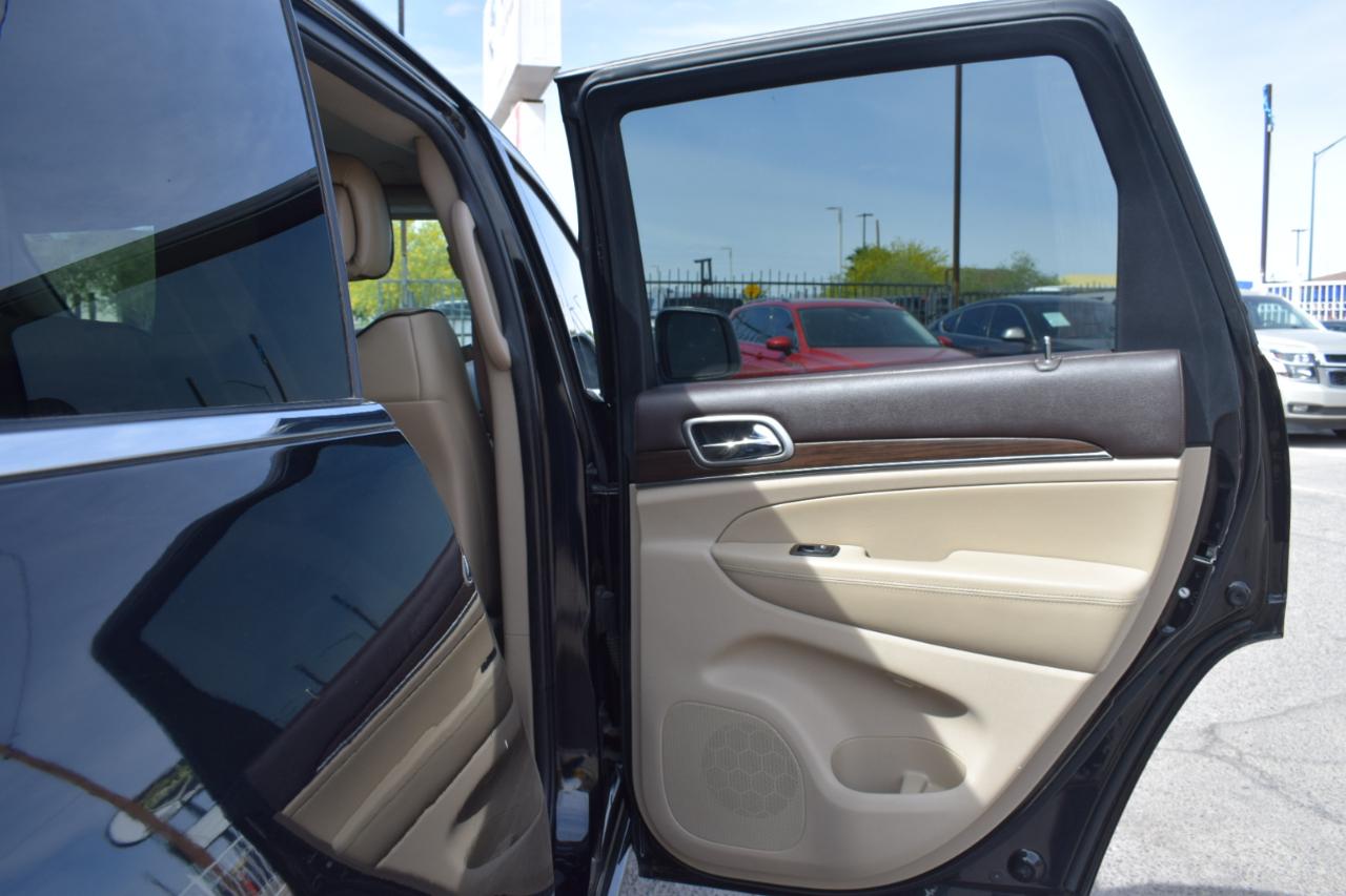 Jeep Grand Cherokee Overland 2WD 2018