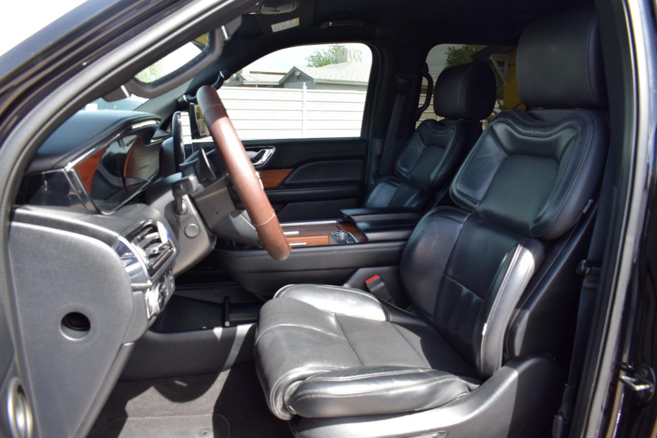 Lincoln Navigator Base 4WD 2019