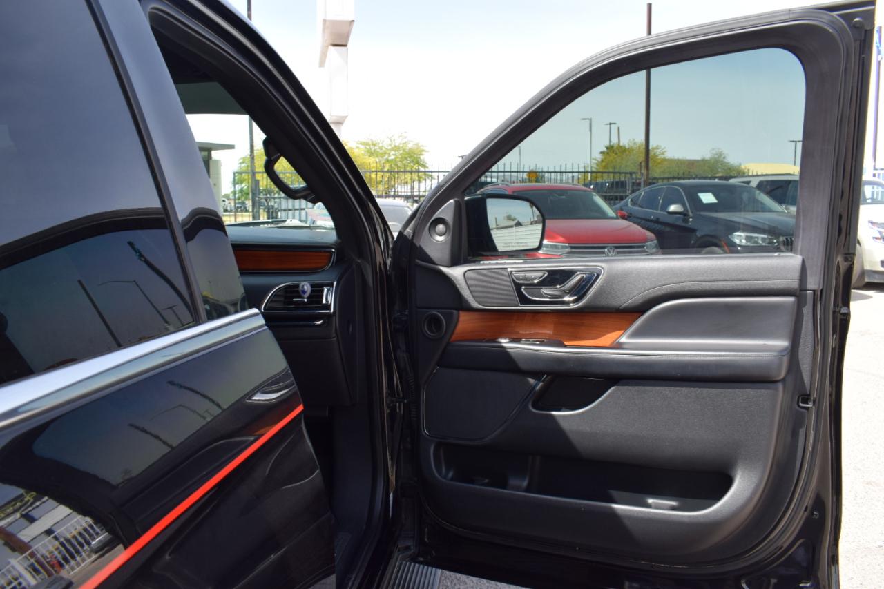 Lincoln Navigator Base 4WD 2019