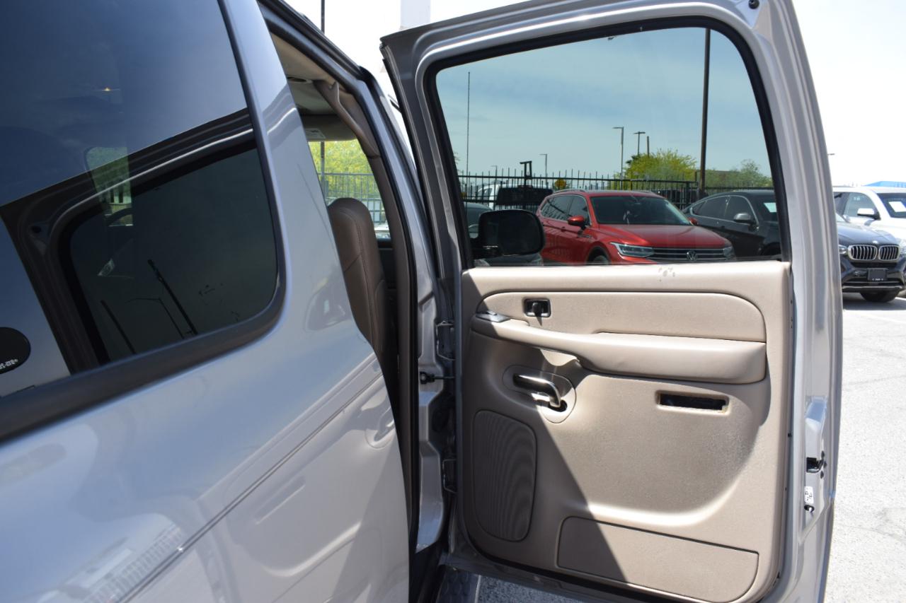 GMC Yukon Denali XL 2004