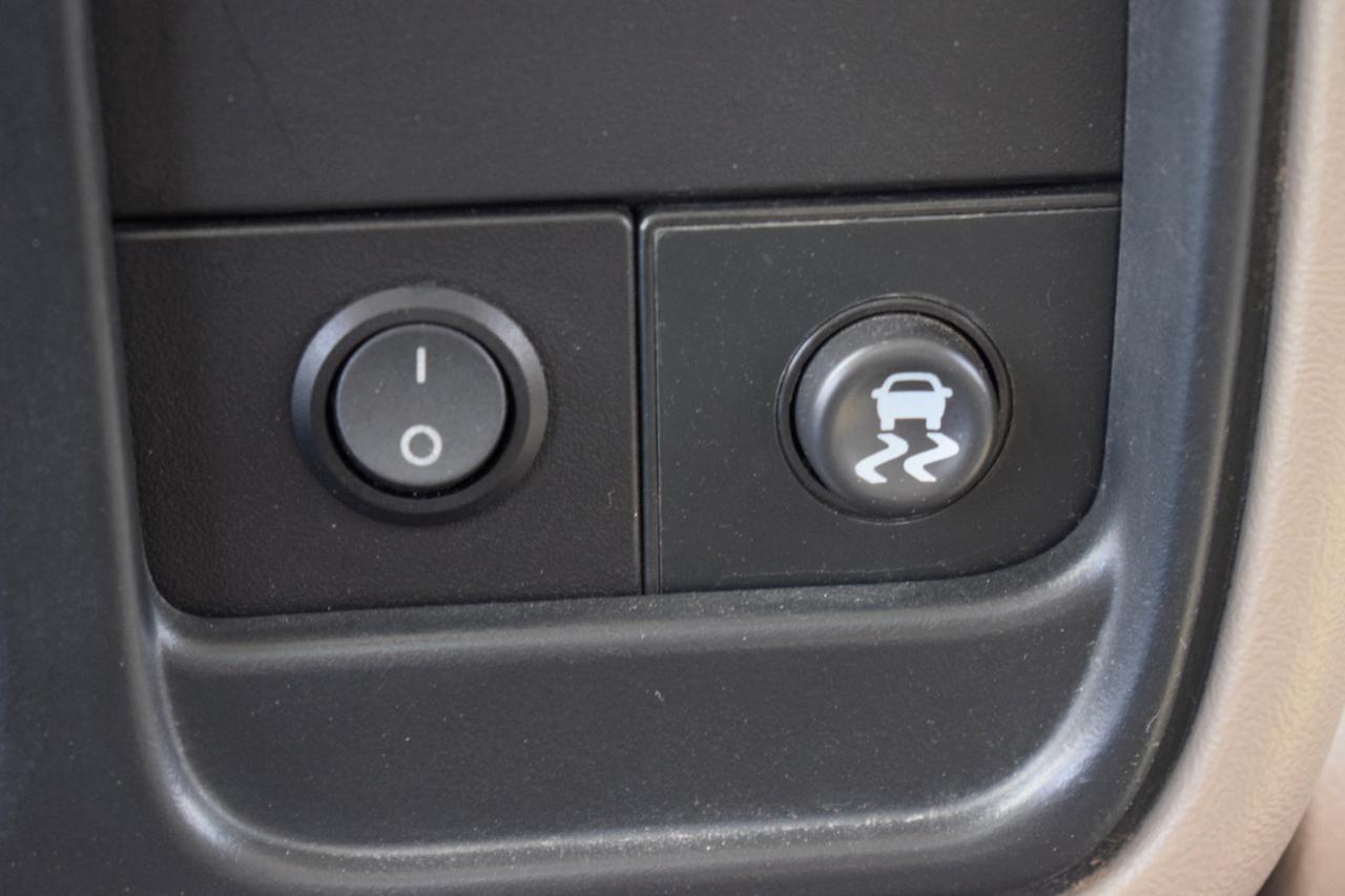 GMC Yukon Denali XL 2004