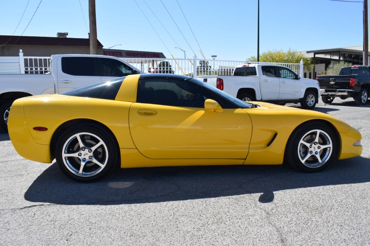 Chevrolet Corvette Coupe 2004