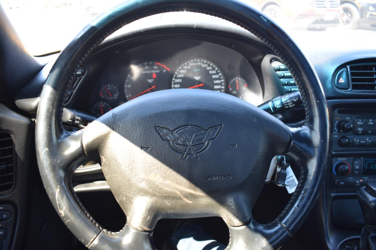 Chevrolet Corvette Coupe 2004