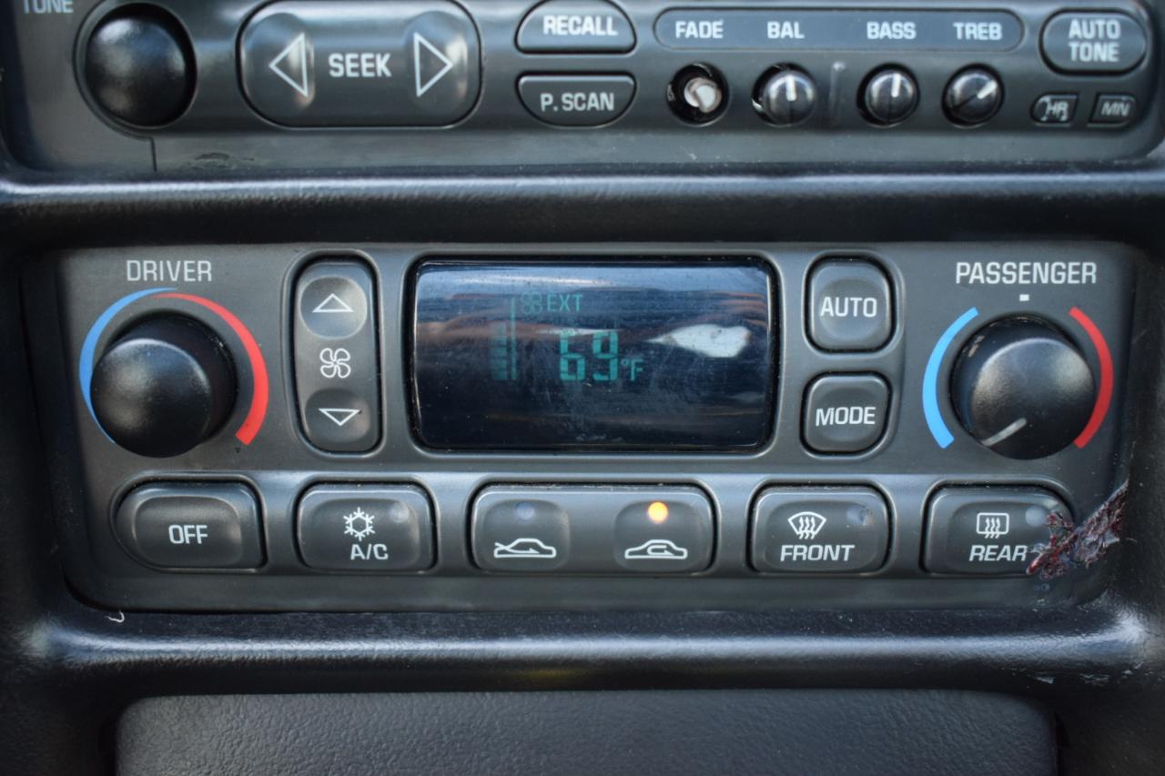 Chevrolet Corvette Coupe 2004