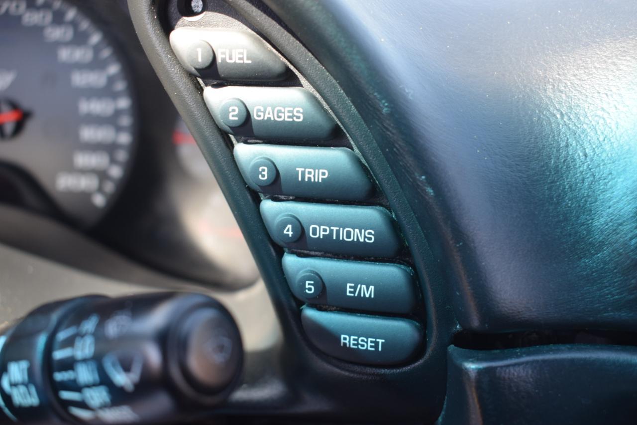 Chevrolet Corvette Coupe 2004