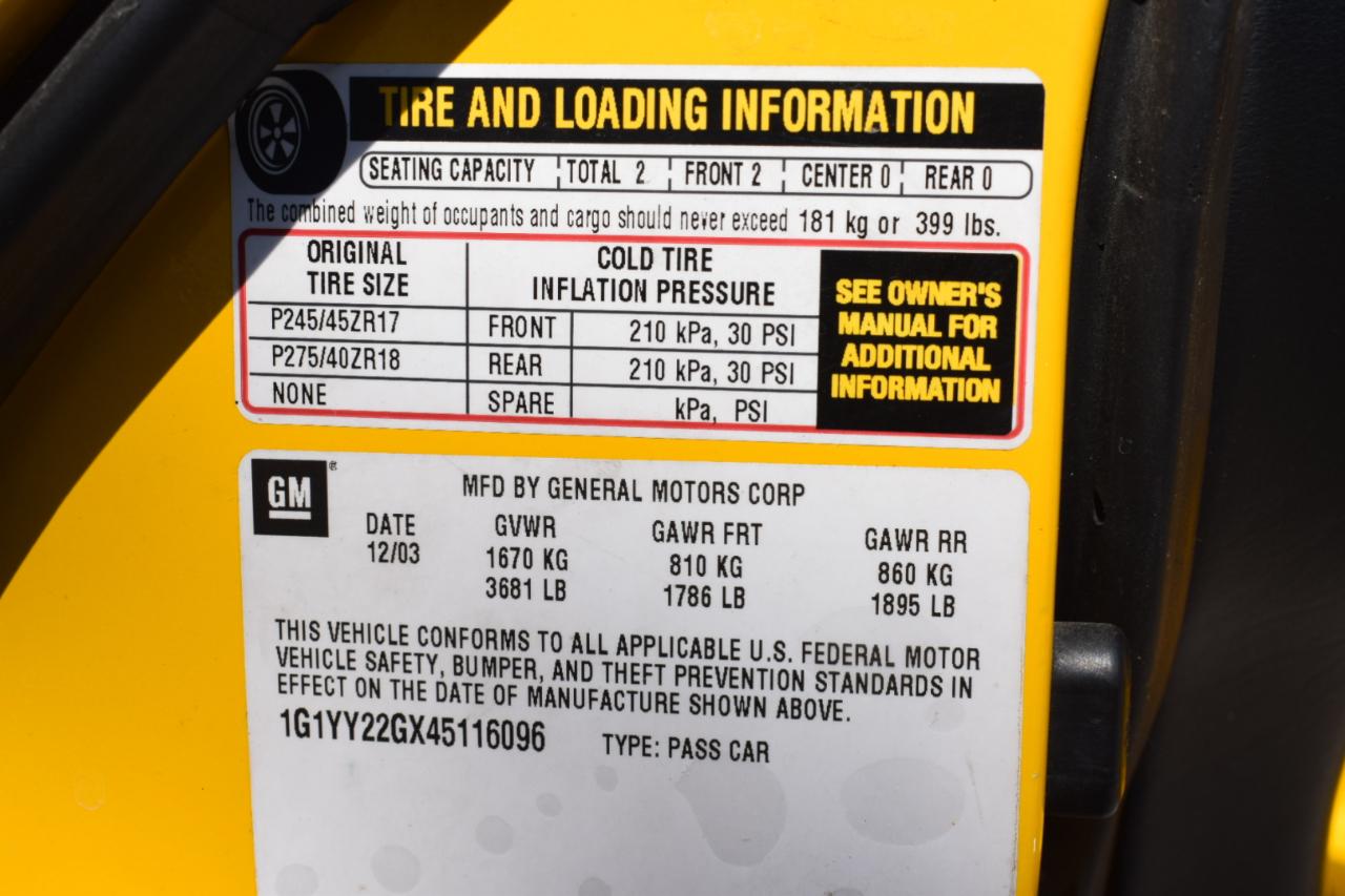 Chevrolet Corvette Coupe 2004