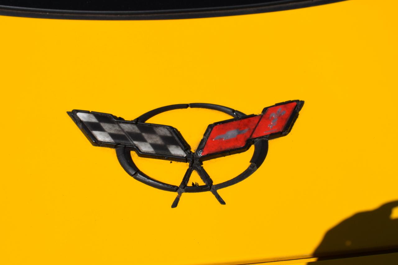 Chevrolet Corvette Coupe 2004