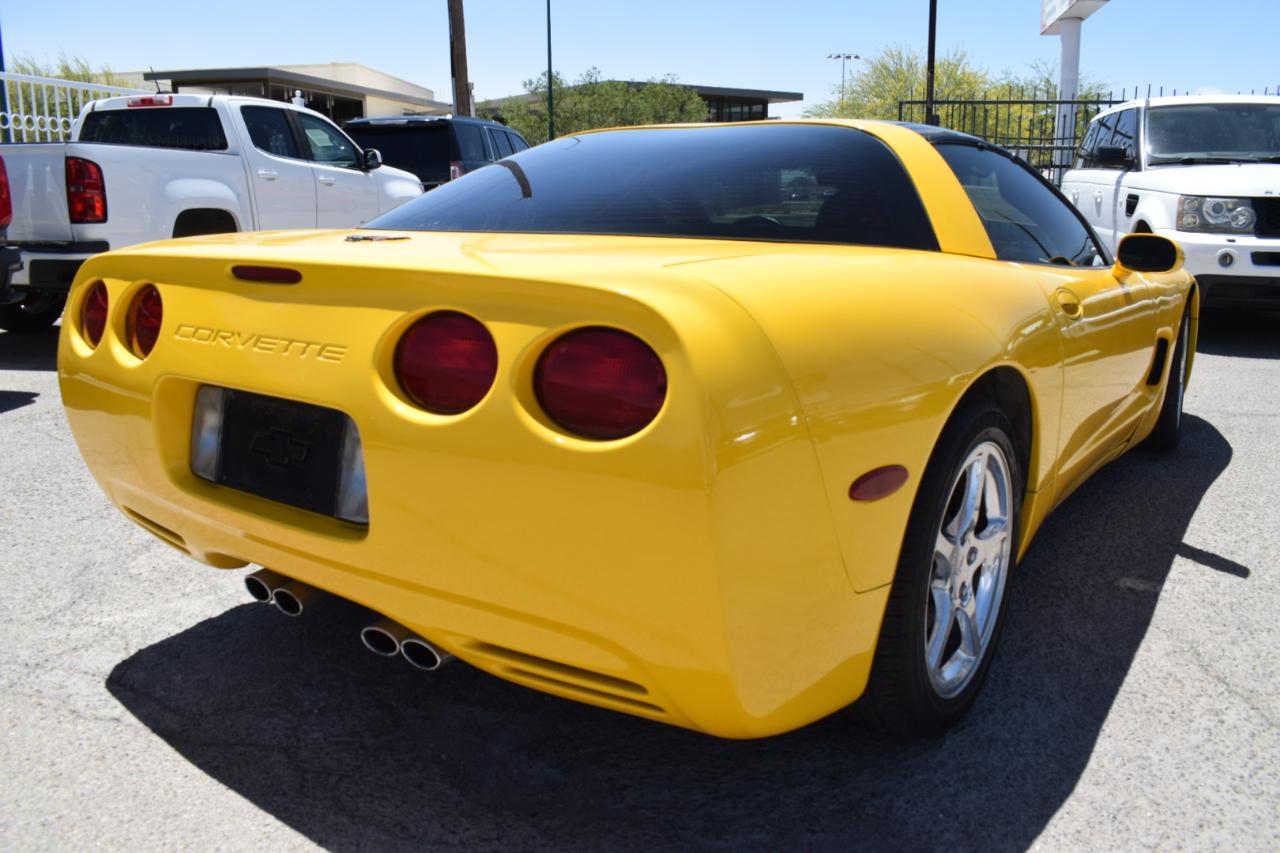 Chevrolet Corvette Coupe 2004