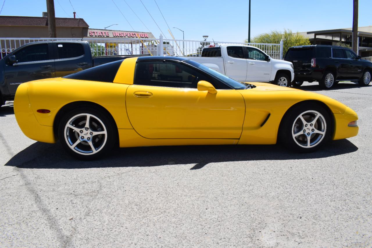 Chevrolet Corvette Coupe 2004