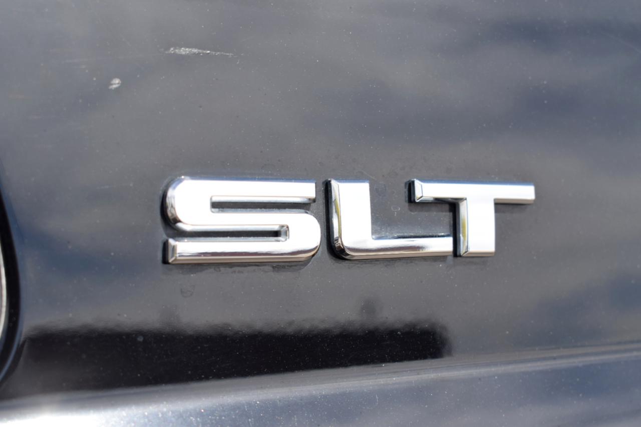 GMC Yukon SLT 2WD 2020