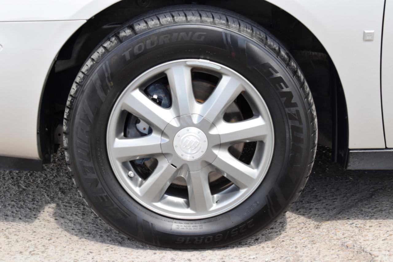 Buick LaCrosse CX 2007