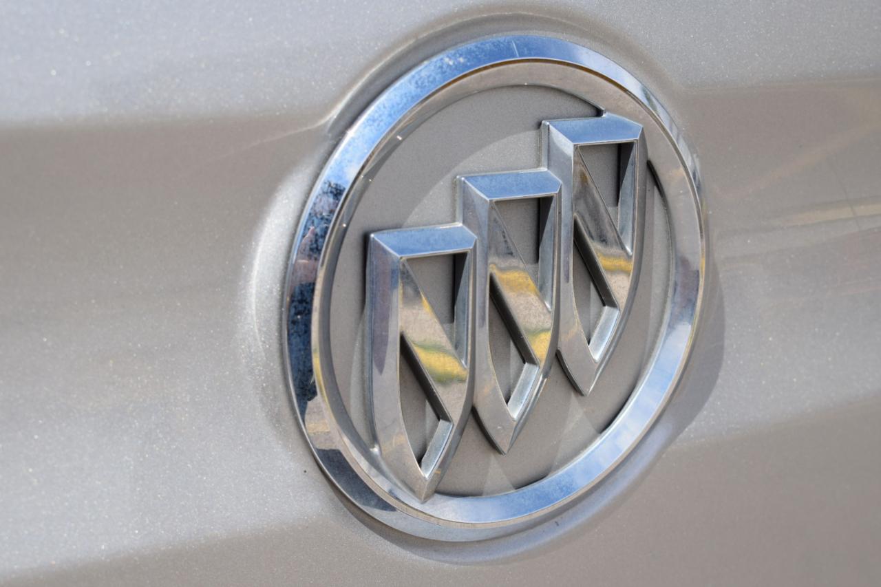 Buick LaCrosse CX 2007