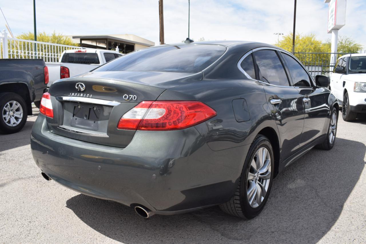 Infiniti Q70 37 2014