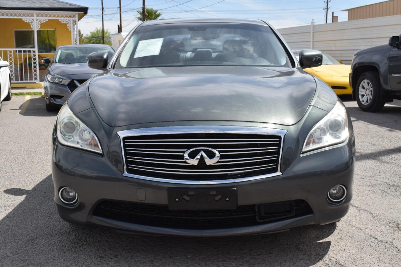 Infiniti Q70 37 2014