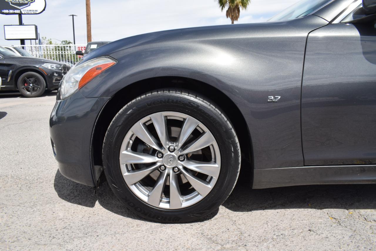 Infiniti Q70 37 2014