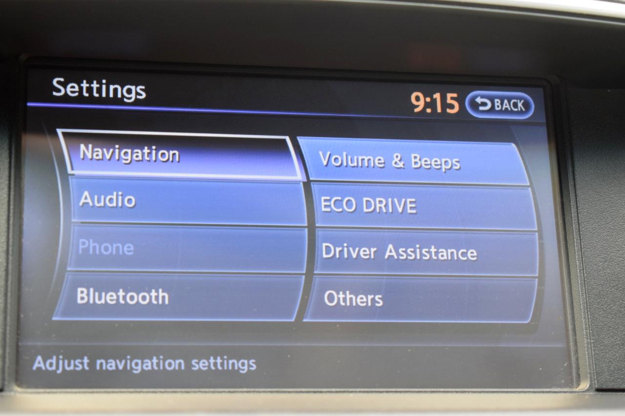 Infiniti Q70 37 2014