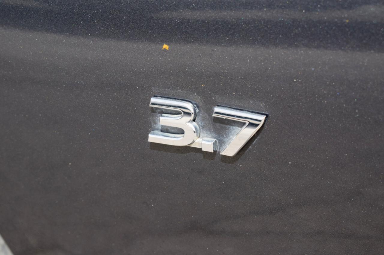 Infiniti Q70 37 2014