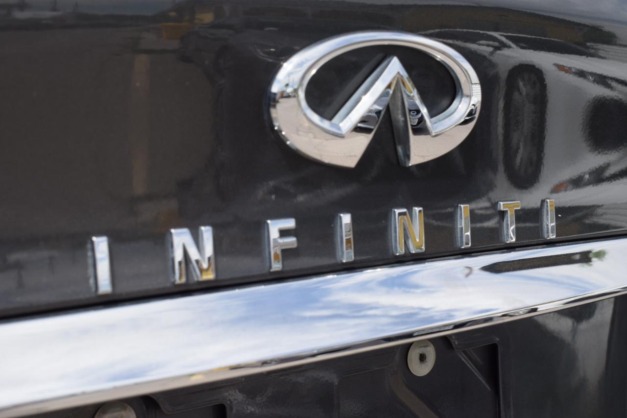 Infiniti Q70 37 2014