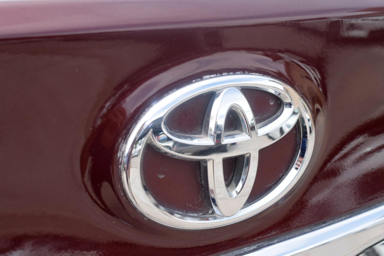 Toyota Avalon XLE Premium 2014